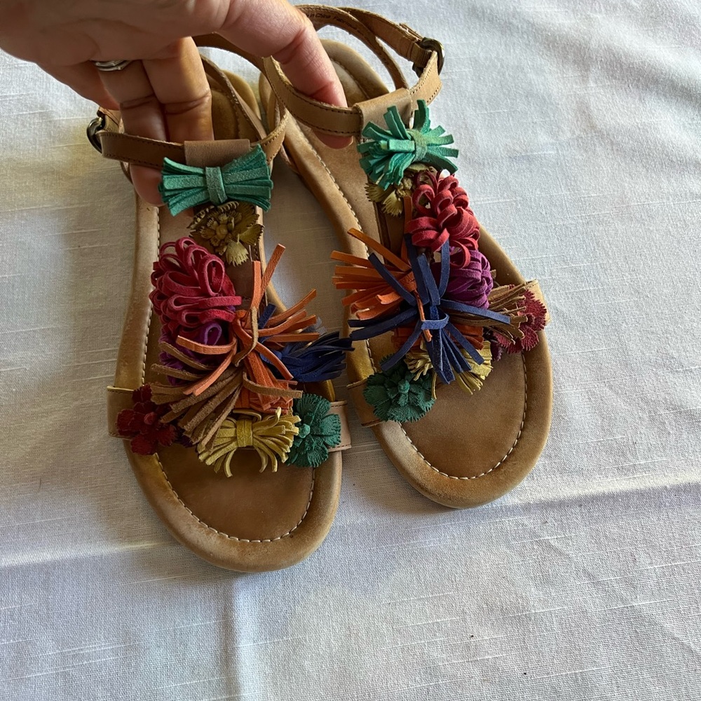 Lucky Penny multicolor sandals suede 7.5